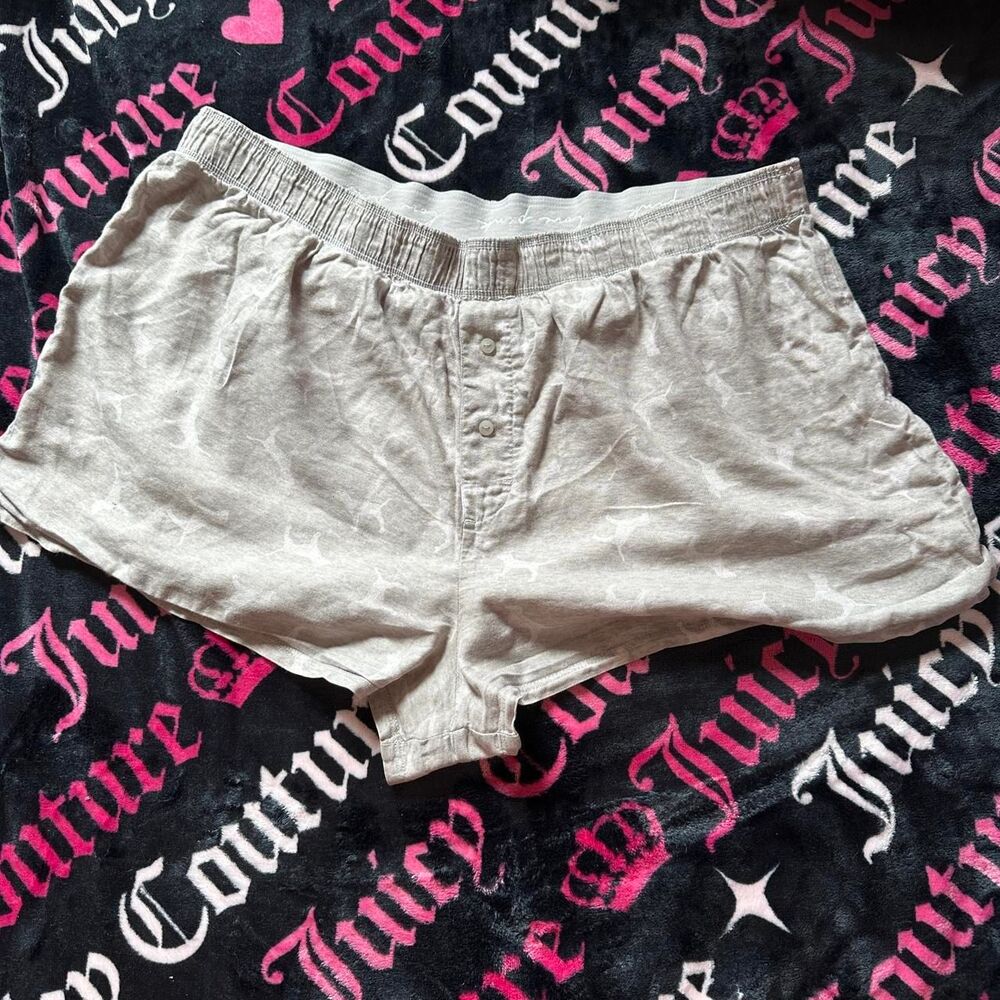 Victoria-s-secret Women's Tan and Cream Shorts